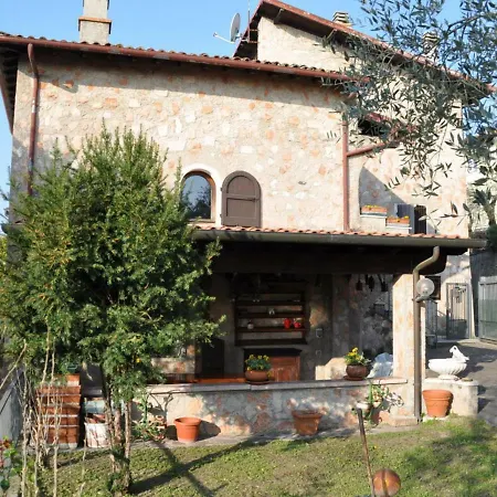 Casa Vacanza Rosa * 托斯科拉诺-马德尔诺