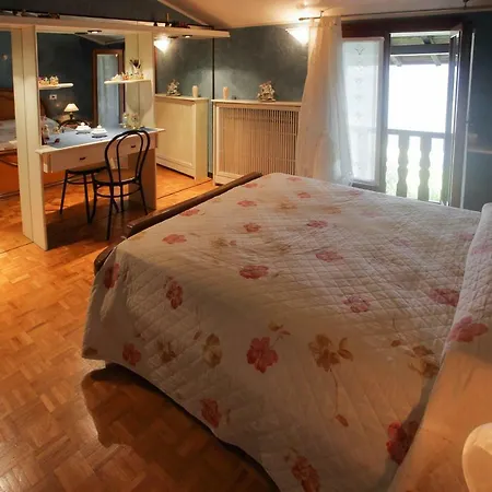 度假居 Casa Vacanza Rosa 托斯科拉诺-马德尔诺